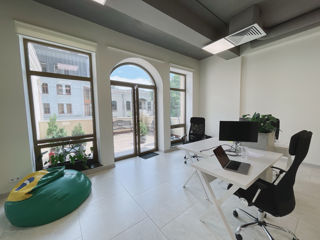 Office A+/ Mobilat / Centru