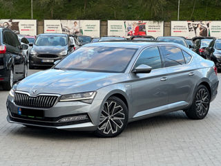 Skoda Superb foto 4