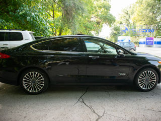 Ford Fusion foto 6