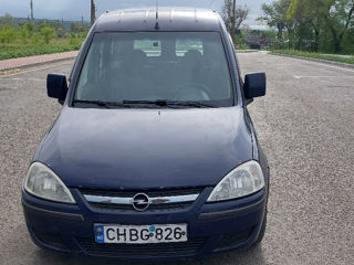 Opel Combo foto 1