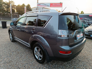 Mitsubishi Outlander foto 3