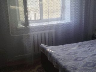 Продам срочно 3 комнатную квартиру в центре города Рыбницы читаю смс foto 1