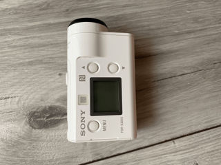 Sony Action Cam FDR-X3000 4K с Wi-Fi и GPS (Б/У) Полный комплект креплений foto 8