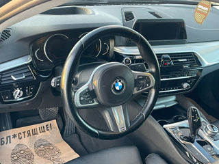 BMW 5 Series foto 6