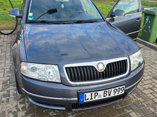 Skoda Superb foto 8