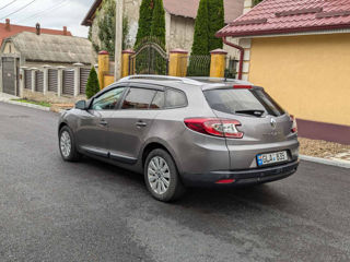 Renault Megane foto 8