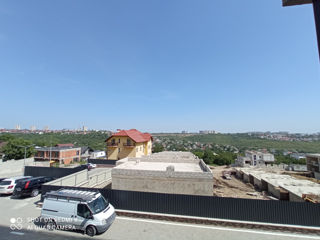 Apartament cu 3 camere, 150 m², Periferie, Codru, Chișinău mun. foto 4