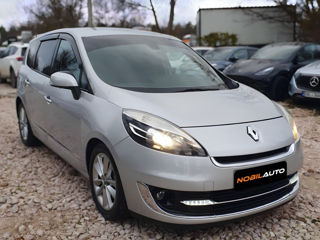 Renault Grand Scenic foto 2