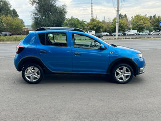 Dacia Sandero Stepway foto 1