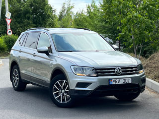 Volkswagen Tiguan foto 1