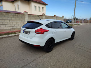 Ford Focus foto 3