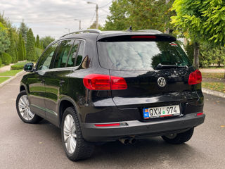 Volkswagen Tiguan foto 6