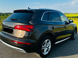 Audi Q5 foto 6