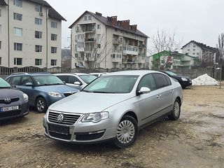 Volkswagen Passat foto 1