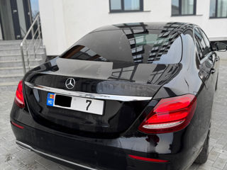 Mercedes E-Class foto 4