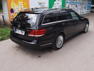 Mercedes E-Class foto 8