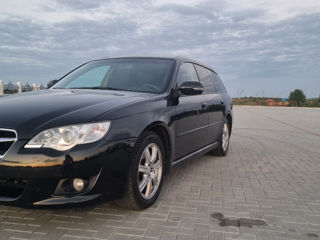 Subaru Legacy foto 6