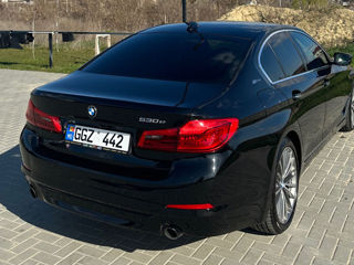 BMW 5 Series foto 6