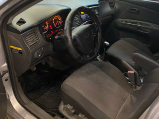 KIA Rio foto 6