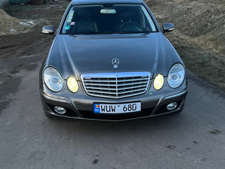 Mercedes E-Class foto 5