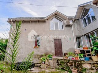 Casă în centru, 150 mp+2 ari, disponibilă în rate! foto 16