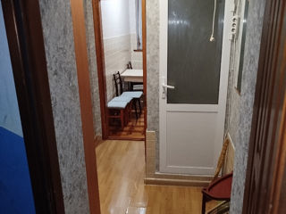 Apartament cu 2 camere, 29 m², Centru, Bălți