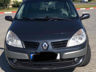 Renault Grand Scenic foto 3