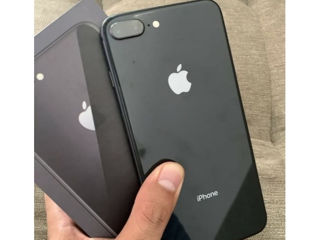 Продам или обменяю на другой телефон ,iPhone 8plus