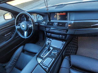 BMW 5 Series foto 3