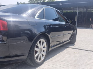 Audi A8 foto 5