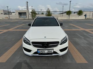 Mercedes C-Class foto 3