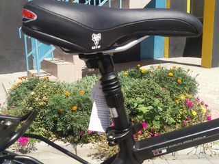 Безупречный велосипед для города и путешествий Cronus Rider foto 9