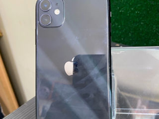 Продам IPhone 11 foto 2