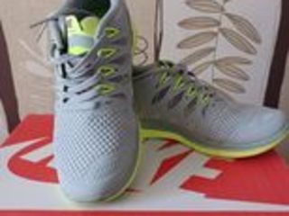 Новые кроссовки "Nike", размер 34 (22,5) маломерка