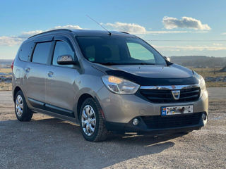 Dacia Lodgy foto 2