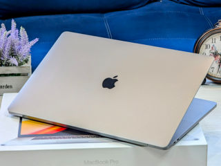MacBook Pro 16 Retina 2020 (Core i9 9980HK/16Gb DDR4/1TB SSD/4Gb Radeon Pro 5500M/16") foto 6