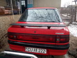 Mazda 323 foto 3