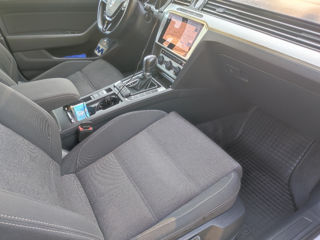 Volkswagen Passat foto 9