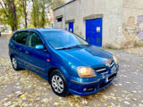 Nissan Almera Tino