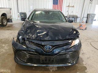 Toyota Camry foto 2