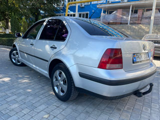 Volkswagen Jetta foto 6