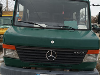 Mercedes Vario 815 foto 1