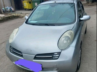 Nissan Micra foto 2