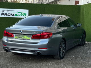 BMW 5 Series foto 4