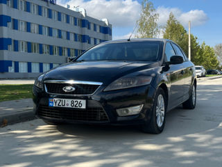 Ford Mondeo foto 7