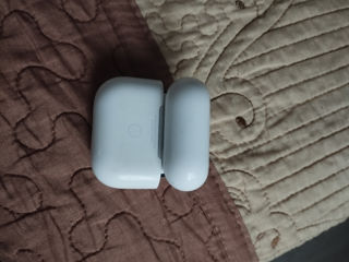 Vînd airpods 3 foto 2