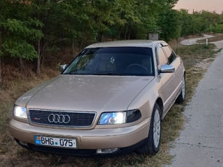 Audi A8 foto 5