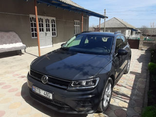 Volkswagen Tiguan foto 8