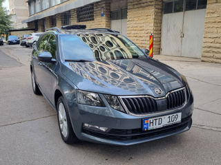 Skoda Octavia foto 2