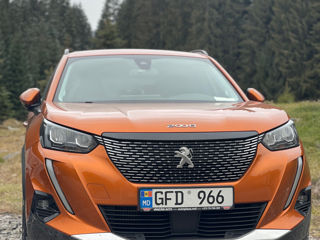 Peugeot 2008 foto 2